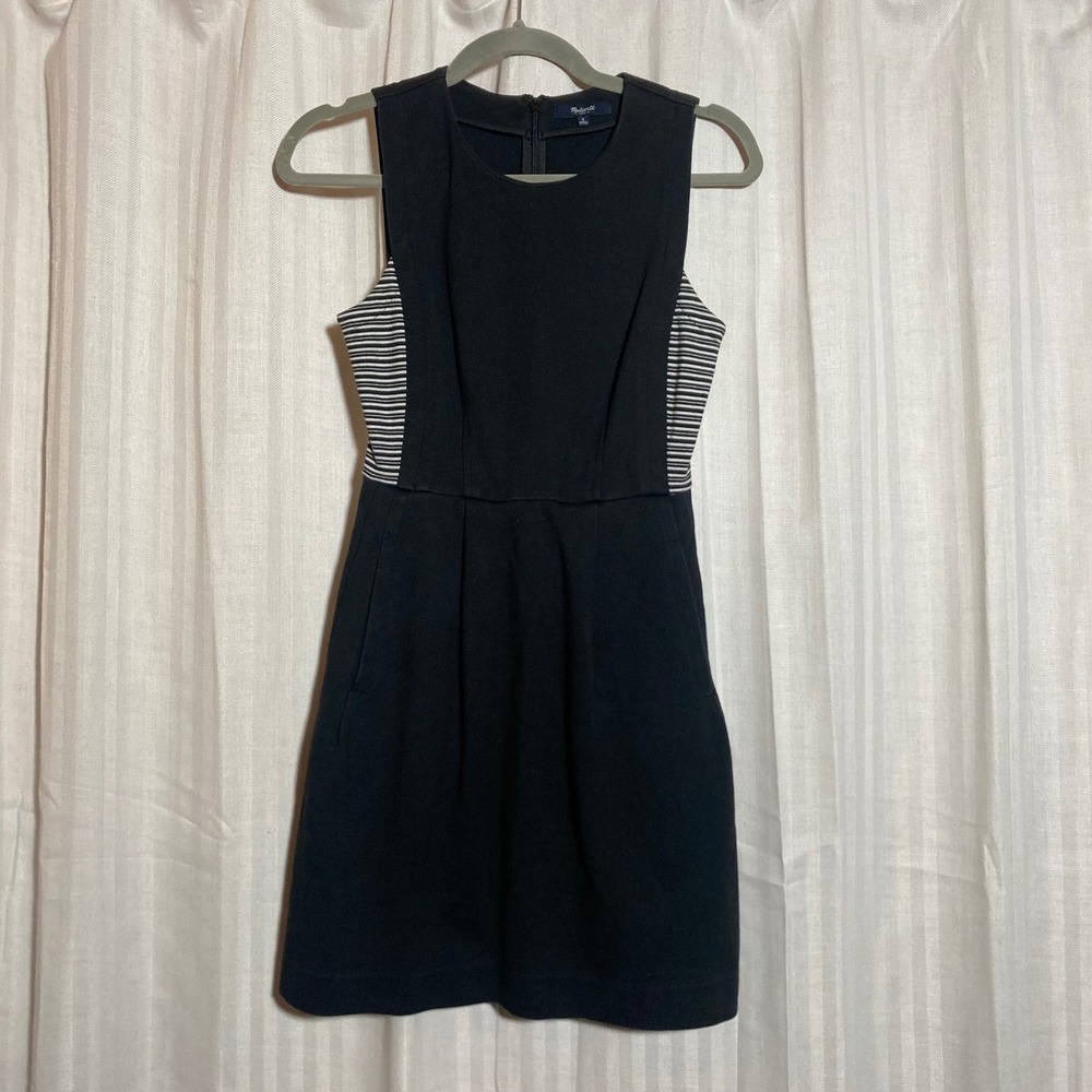 Madewell Black Stripe‎ Side Panel Ponte Knit Mini Dress Sleeveless 0 Preppy